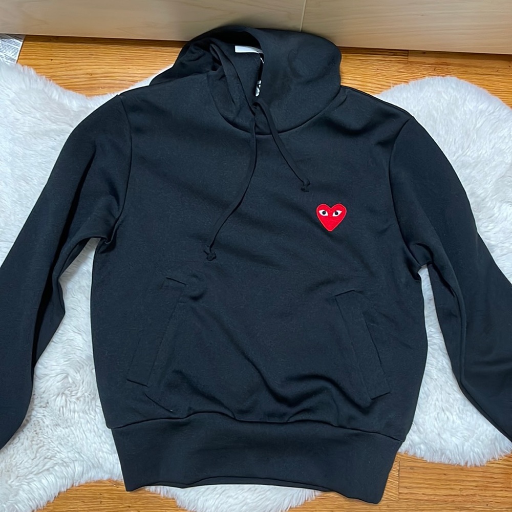 Comme des garçons play hoodie